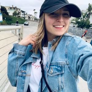 Meet your Posher, Lizzie